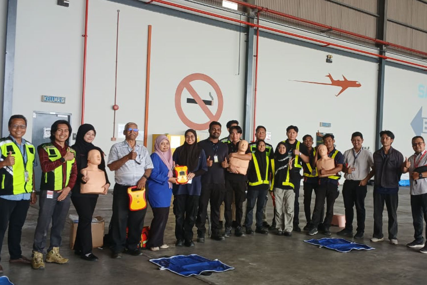 Participants group photo after AED hands on Practical
